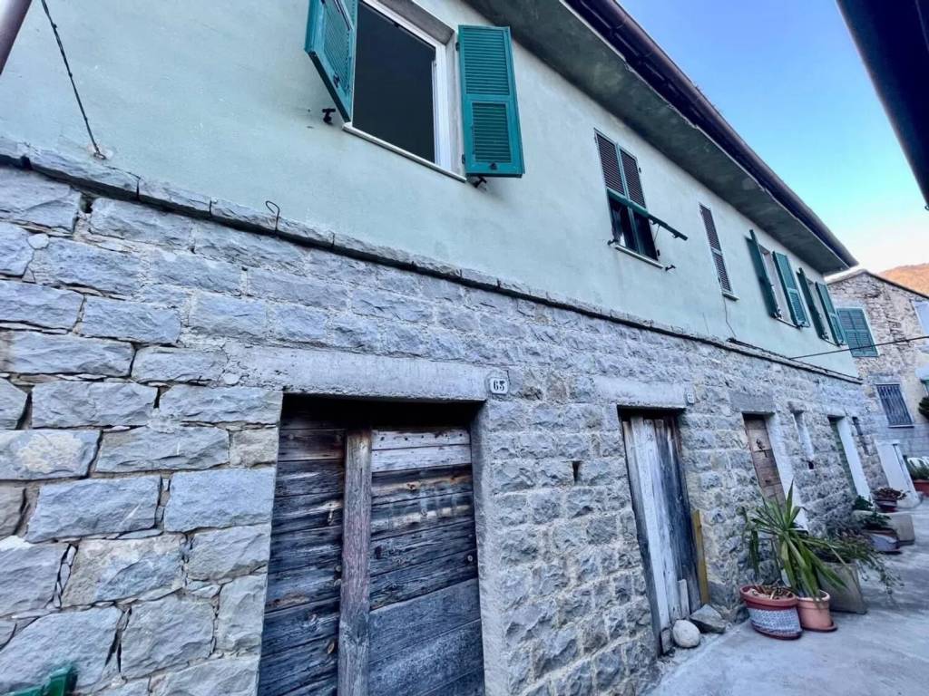 Villa a Ceriana in Via Roma S.N.C. - Foto 2