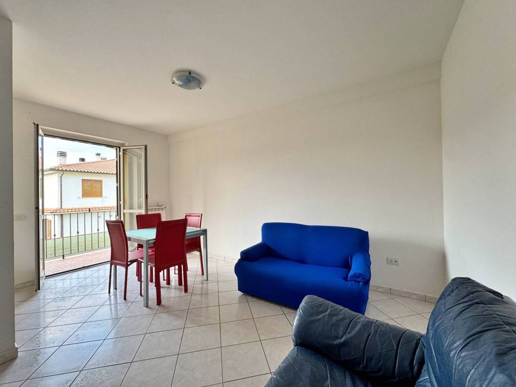 Appartamento a Orte in Via dell'Acqua Acetosa - Foto 5