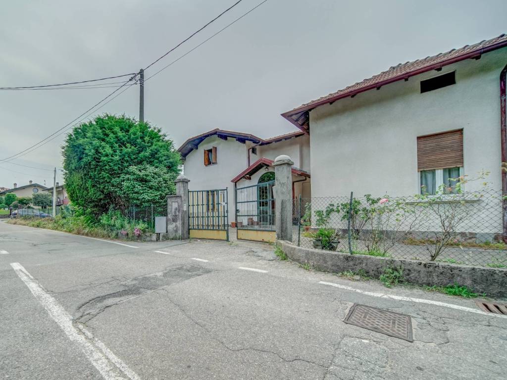 Villa a Cadrezzate con osmate in Via G. Matteotti 466 - Foto 4