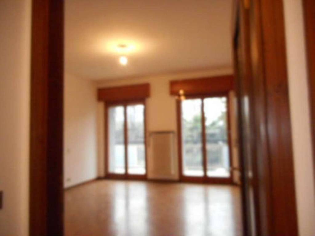 Appartamento a Lecco in via lungolario isonzo - Foto 5