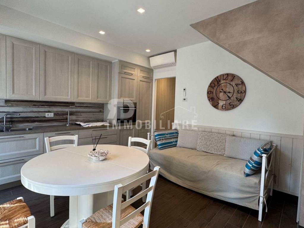 Villa a Riccione in Viale Enrico Toti - Foto 2