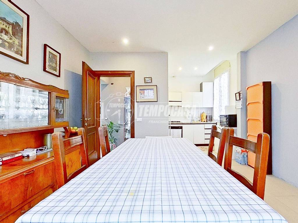 Villa a Salsomaggiore terme in Via Grazia Deledda 38 - Foto 3