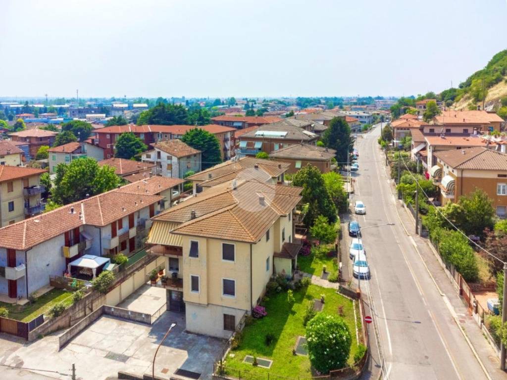 Appartamento a Rezzato in Via Alcide de Gasperi, 132 - Foto 4