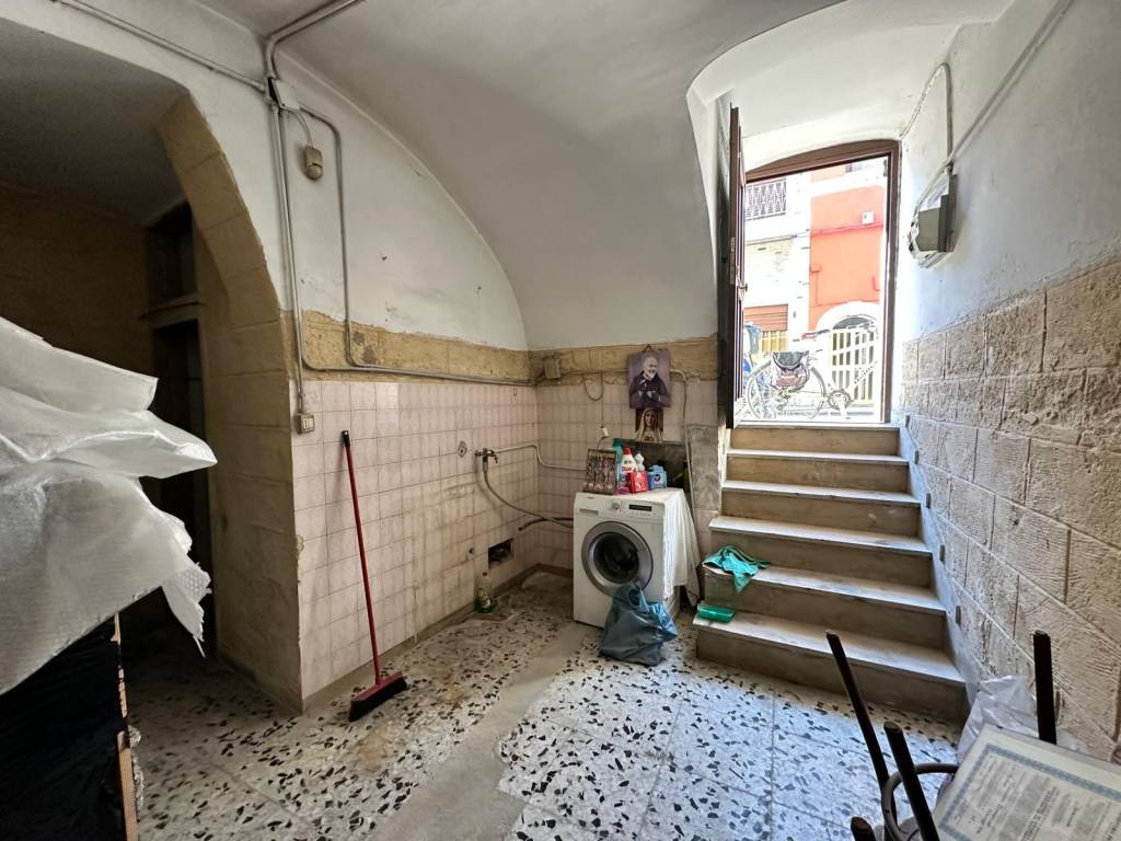Casa indipendente a Andria in Via Gabriele Manthonè, 37 - Foto 2