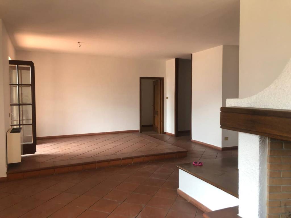 Appartamento a Garlate in Via Roma, 73 - Foto 2