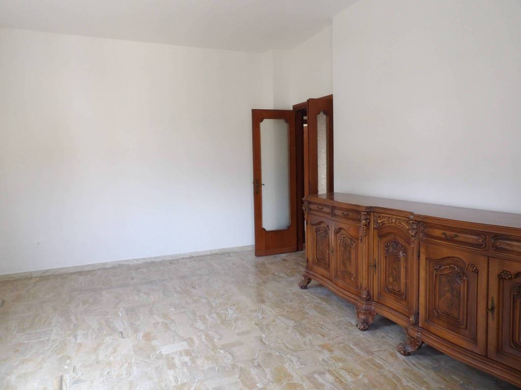 Appartamento a Terni in Via del Cigno - Foto 3