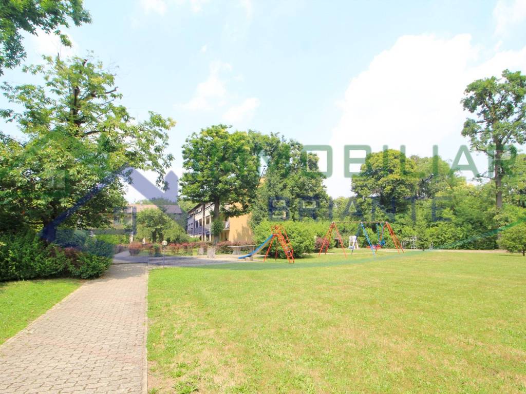 Appartamento a Samarate in Viale Giovanni Agusta, 498 - Foto 3