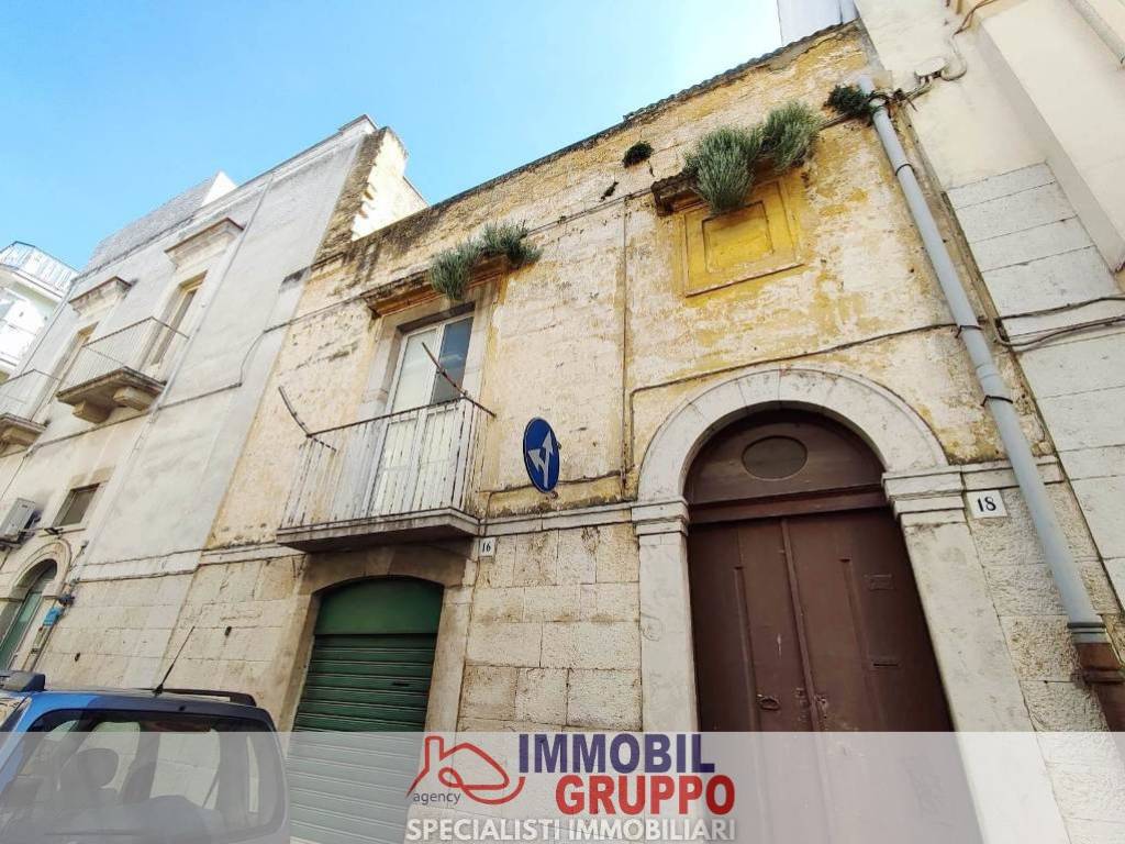 Casa indipendente a Andria in Via Antonio Genovesi - Foto 4