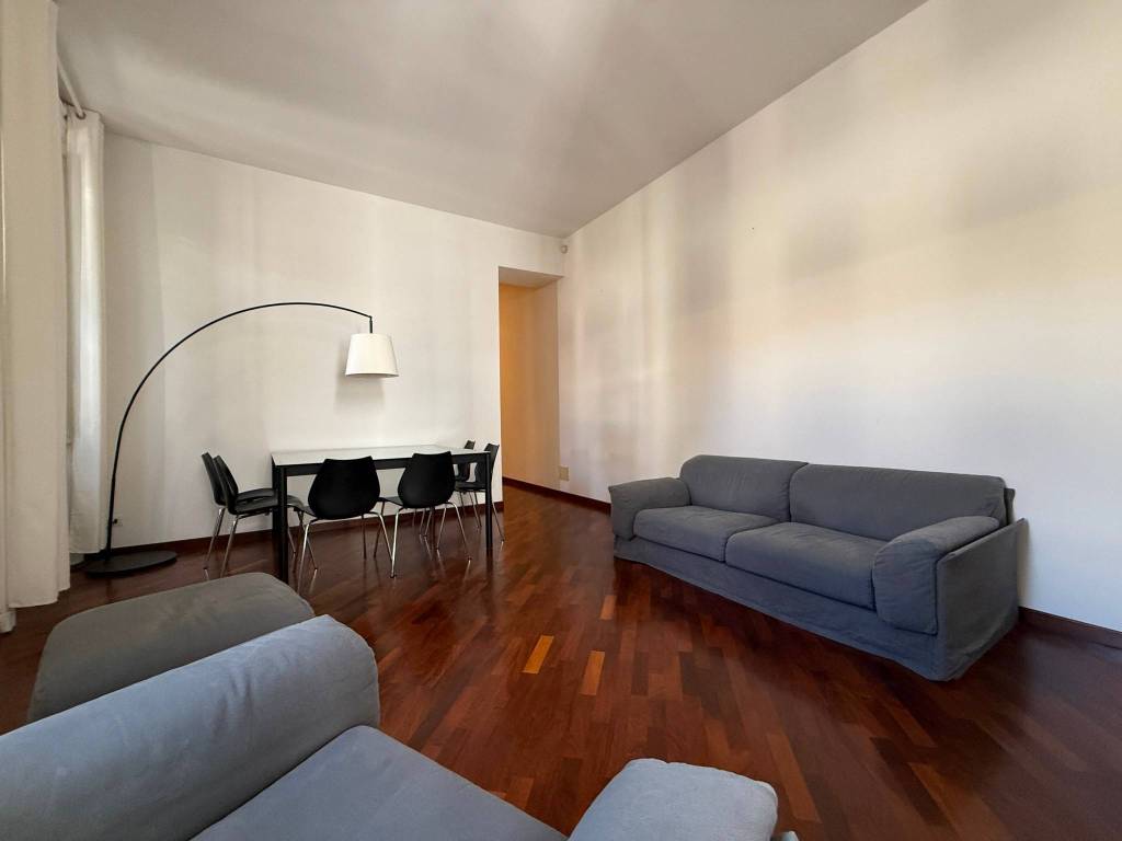 Appartamento a Como in Piazza Alessandro Volta - Foto 2