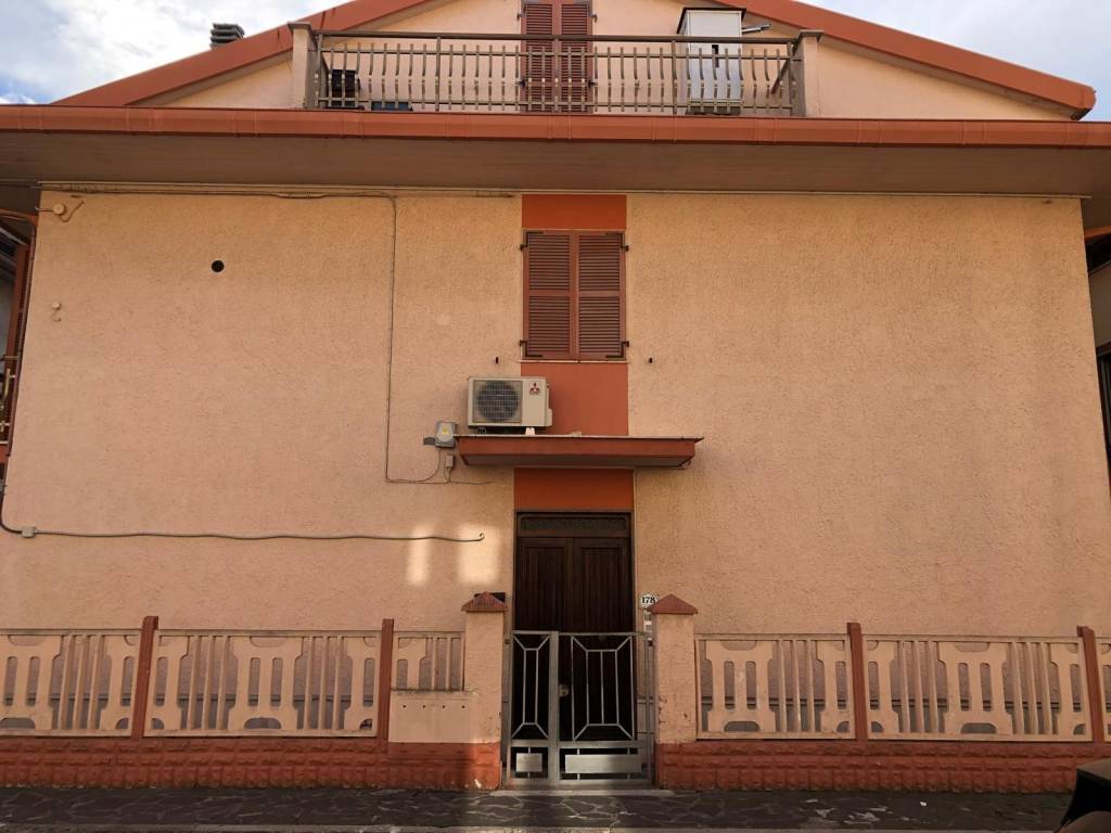Appartamento a Alba adriatica in Via Cesare Battisti - Foto 2