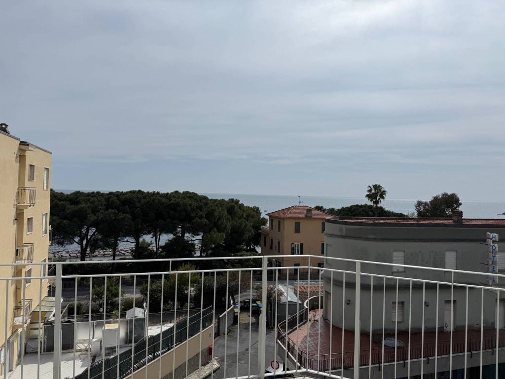 Appartamento a Cervo in Via 2 Giugno - Foto 5