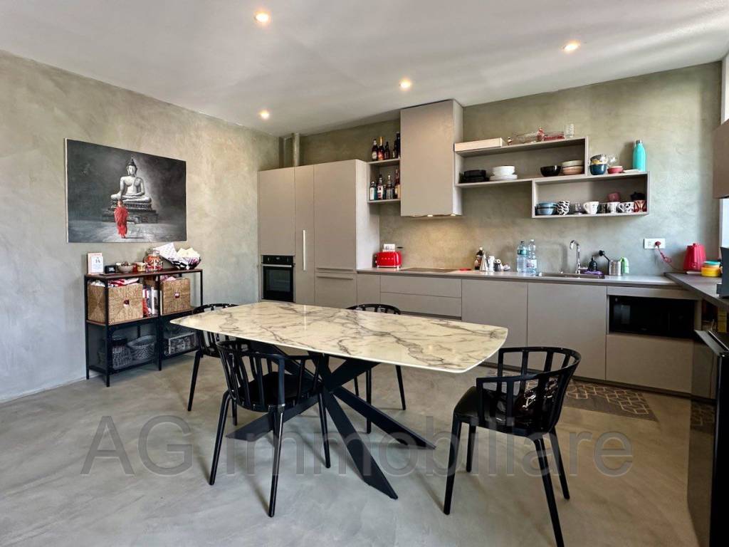 Appartamento a Verbania in Via Roma - Foto 5