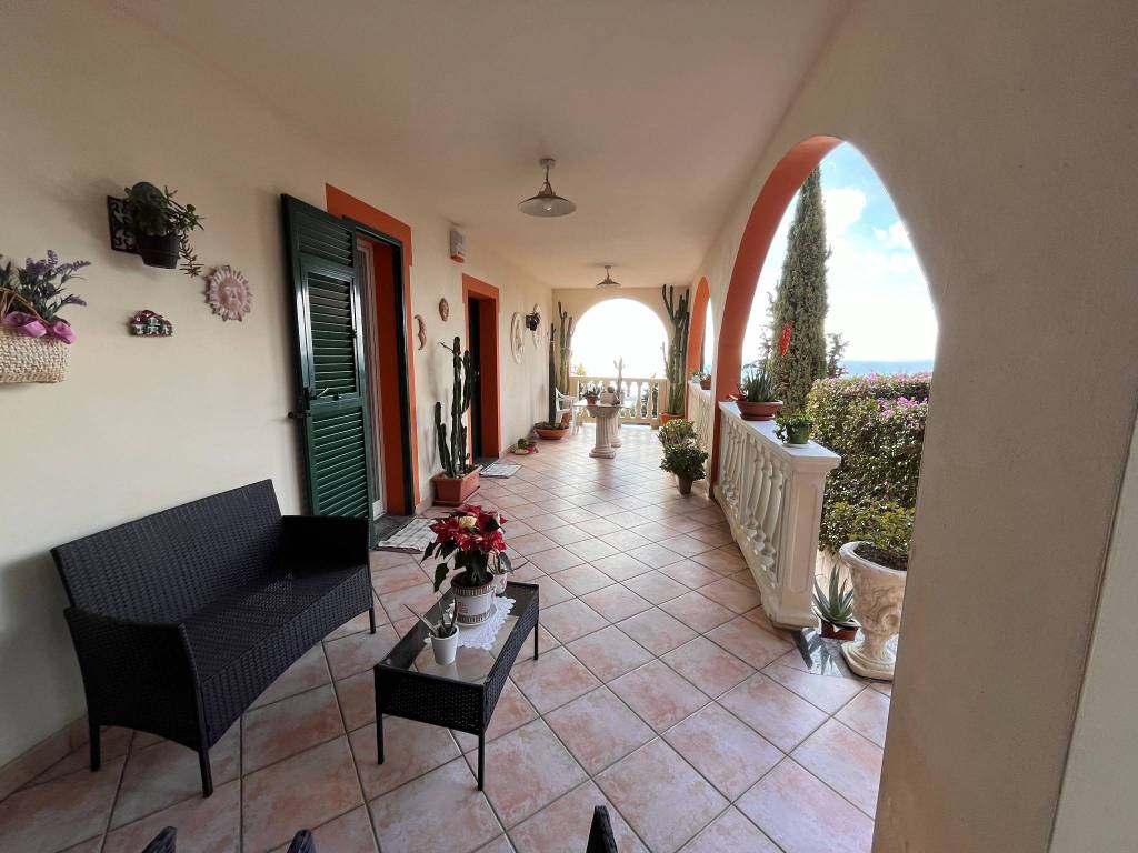 Villa a Andora in Via Orizzonte, 11 - Foto 3