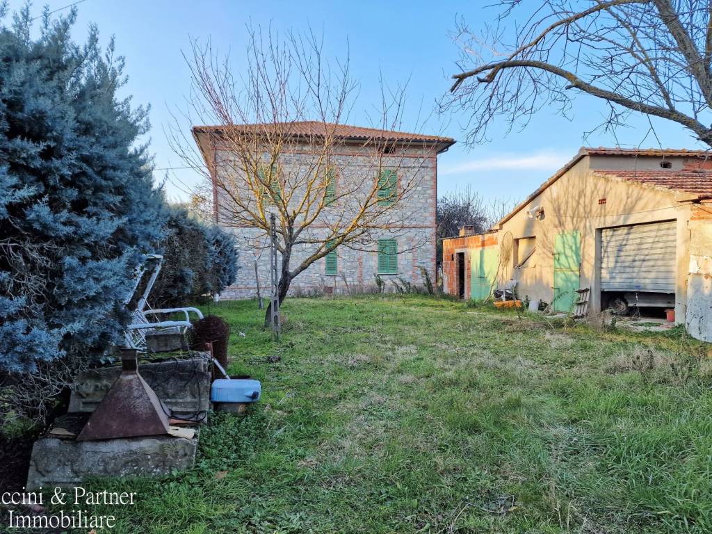 Villa a Castiglione del lago in Via Anguillara, 30 - Foto 3
