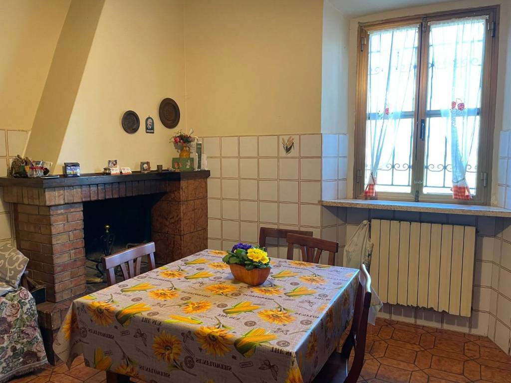 Casa indipendente a Prato in Via per Le Case Nuove - Foto 4