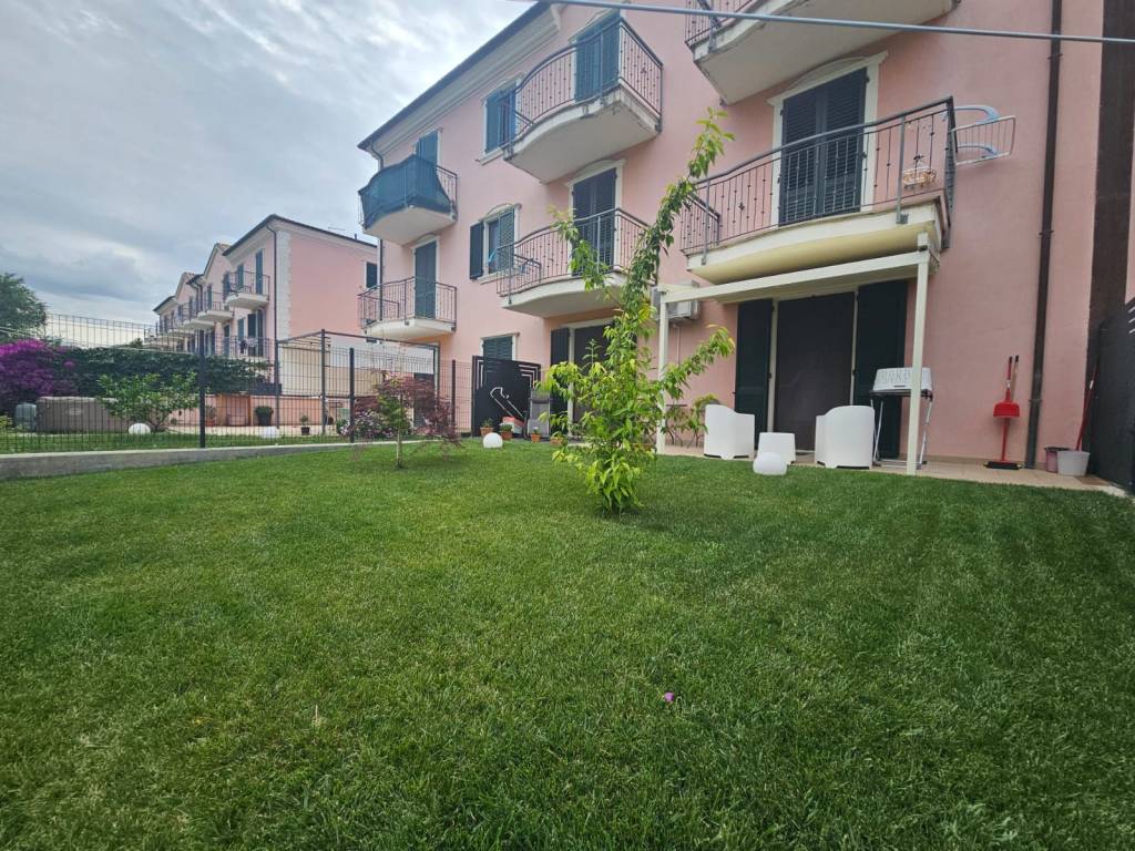 Appartamento a Loreto in Via Tersatto, 4 - Foto 2