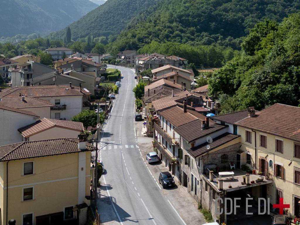 Casa indipendente a Rieti in Via Cicolano - Foto 3