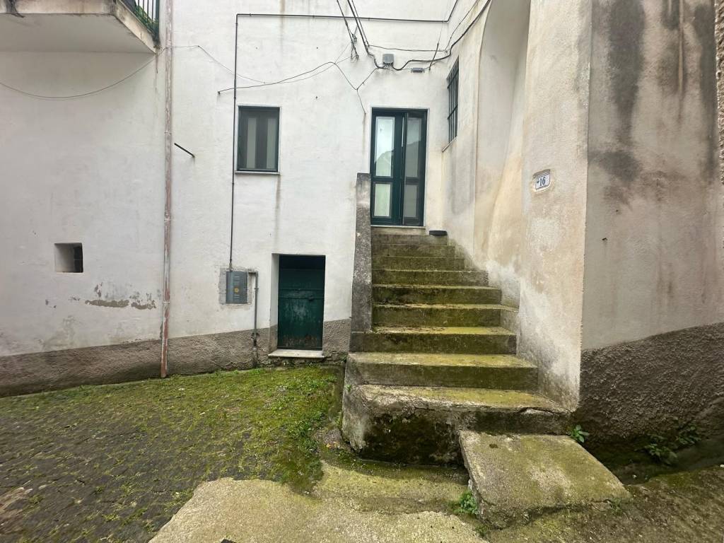 Appartamento a Montecorvino rovella in Vicolo del Gelso, 16 - Foto 2