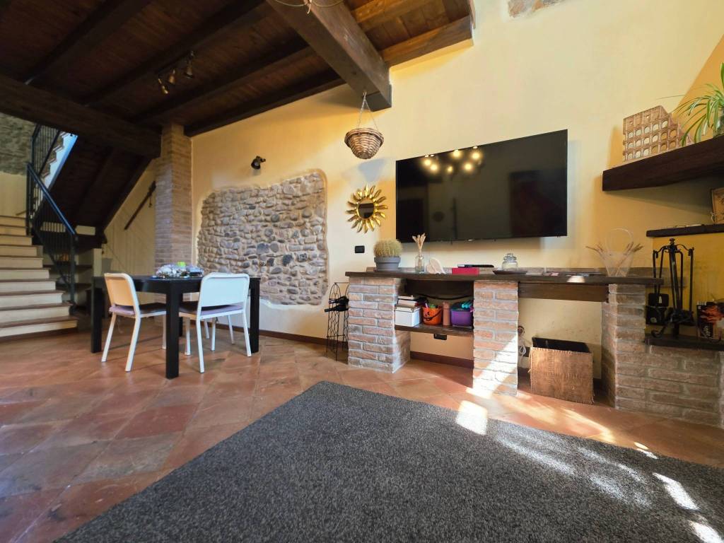 Appartamento a Collecchio in Strada Bergamino - Foto 4