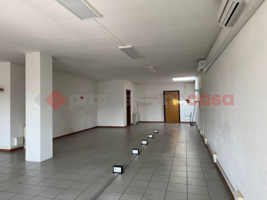 Immobile a Arezzo in Via Fratelli Lumiere - Foto 2