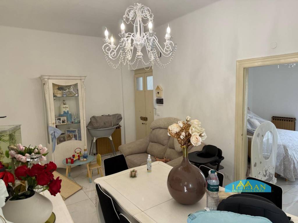 Appartamento a Ceglie messapica in Via Mercadante - Foto 2