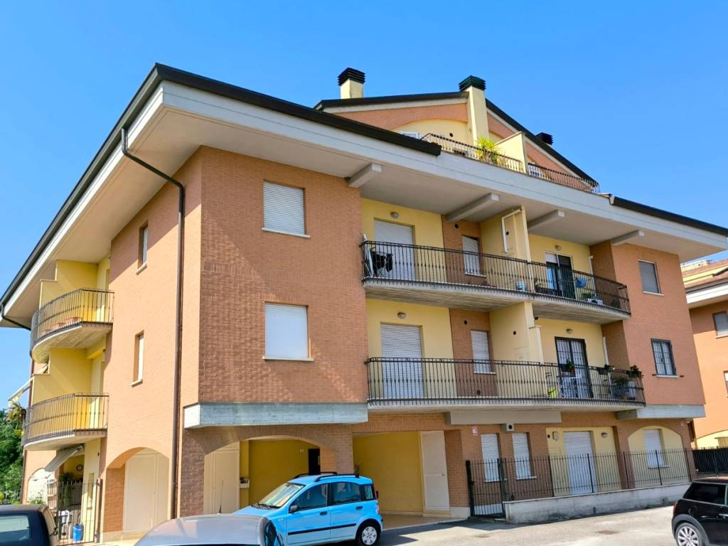 Appartamento a Bettona in Via Liguria, 3 - Foto 2