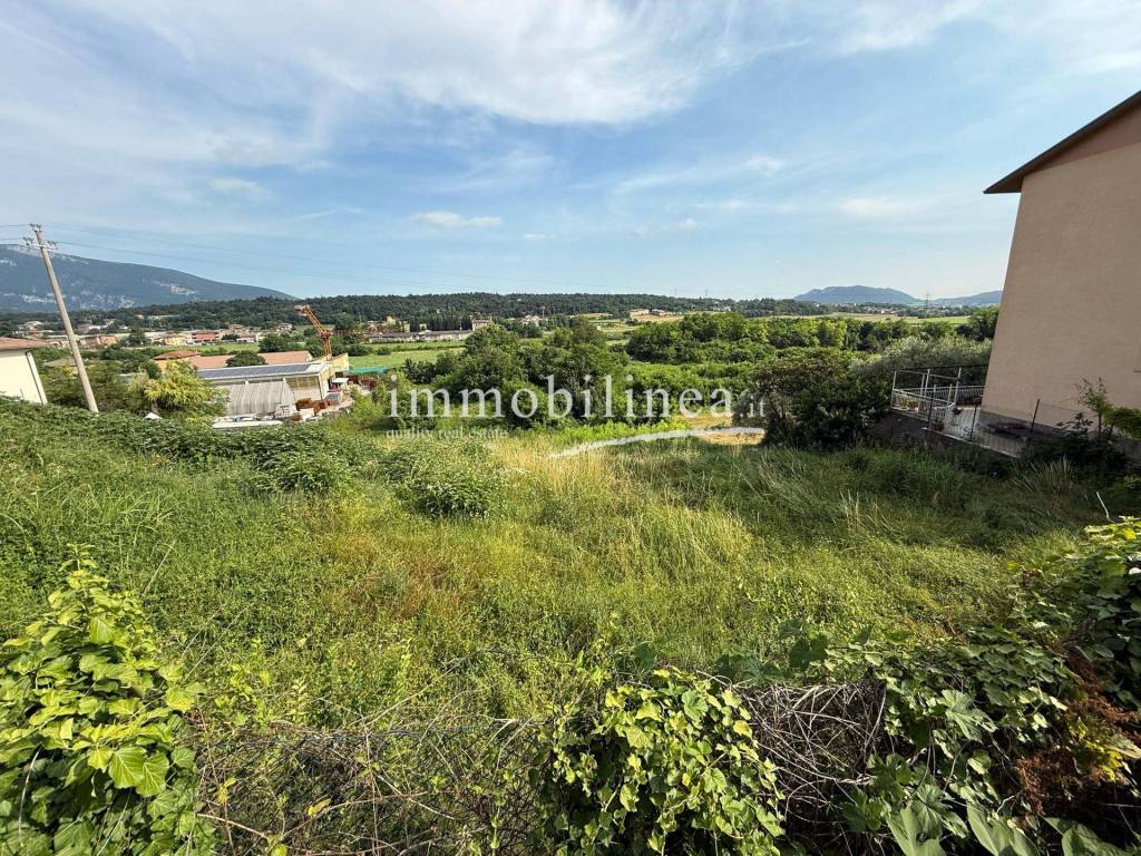 Terreno a Caprino veronese in Via Gardesana - Foto 3