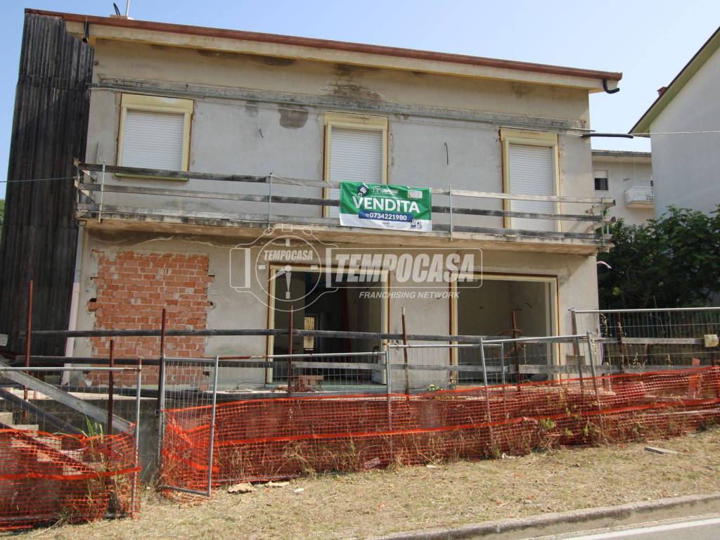Casa indipendente a Torre san patrizio in Strada Provinciale 44 100 - Foto 2