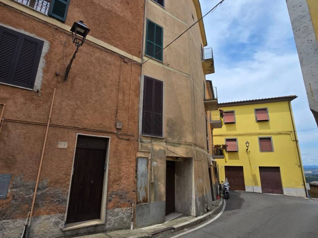 Appartamento a Magliano sabina in Via Sabina, 72 - Foto 4