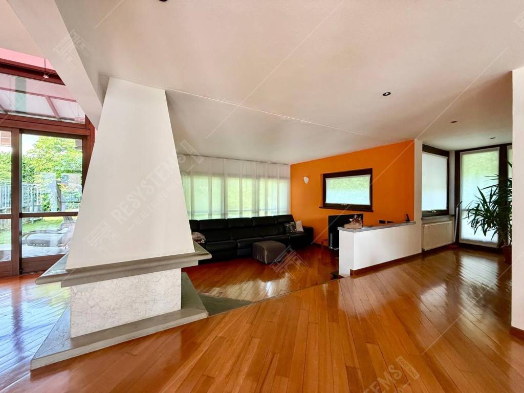 Villa a Uboldo in Via Caduti della Liberazione, 32 - Foto 5