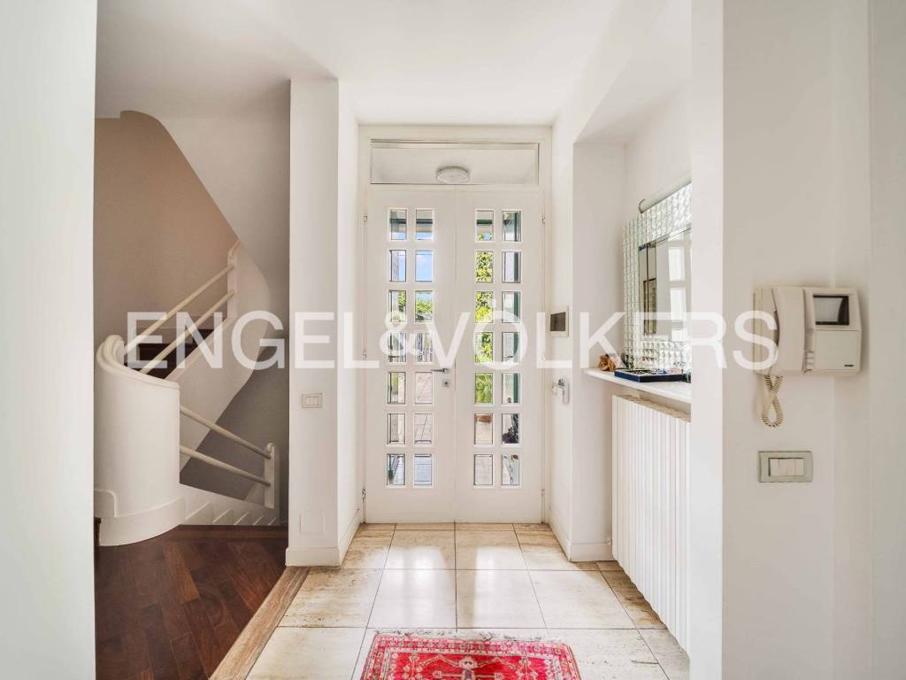 Villa a Gorla minore in Via Pasubio, 3 - Foto 5