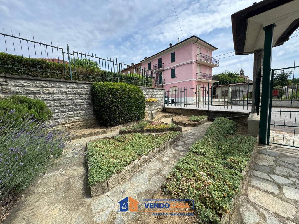 Villa a Nizza monferrato in Viale dei Partigiani, 21 - Foto 4