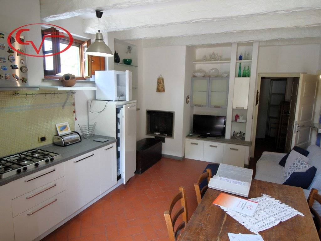 Appartamento a Montevarchi in Via Ammiraglio Burzagli - Foto 2