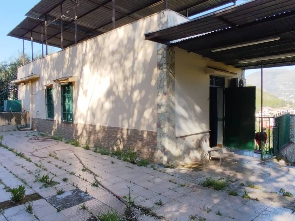 Casa indipendente a Altofonte in Via G. Donizetti - Foto 2