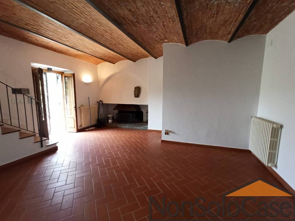 Casa indipendente a Vaiano in Via Bronia - Foto 4