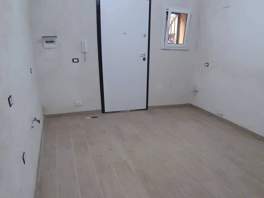 Appartamento a Crotone in Via Cutro, 78 - Foto 2