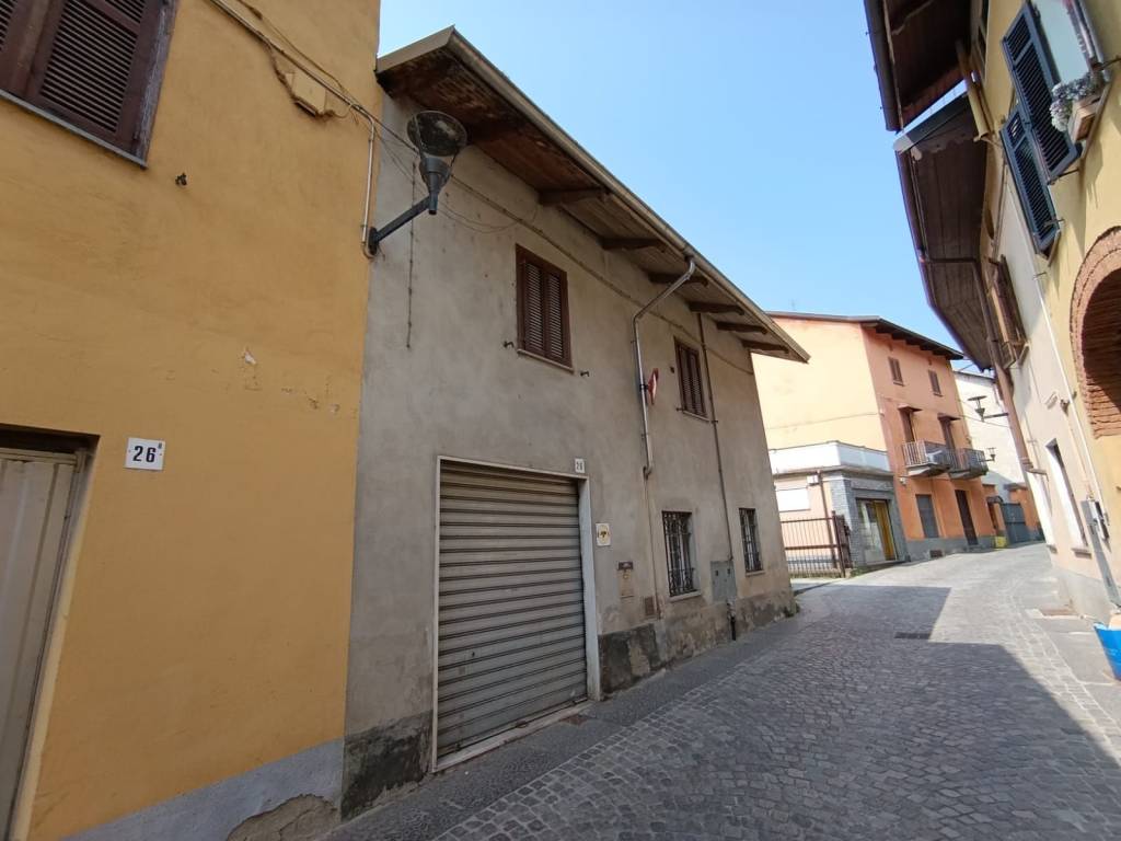 Villetta a schiera a Biella in Via Federico Rosazza, 26 - Foto 2