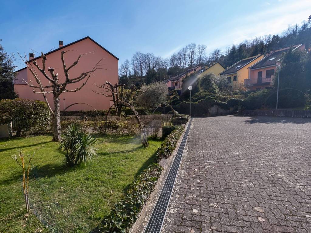 Appartamento a Pignone in Via del Villaggio - Foto 2