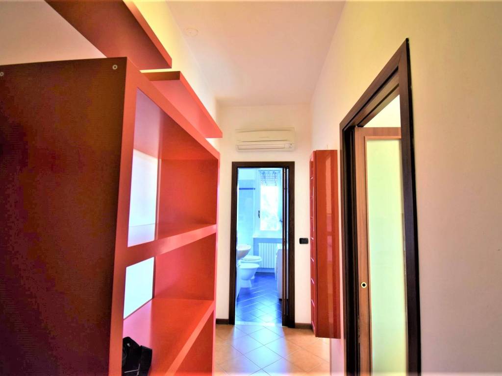 Appartamento a Parma in Via Enrico Scarabelli Zunti - Foto 3