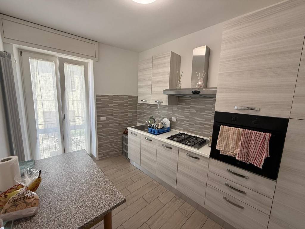 Appartamento a Carnago in Via Italia, 21 - Foto 3