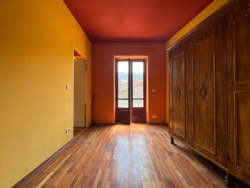 Villa a Paesana in Via Fucina - Foto 3