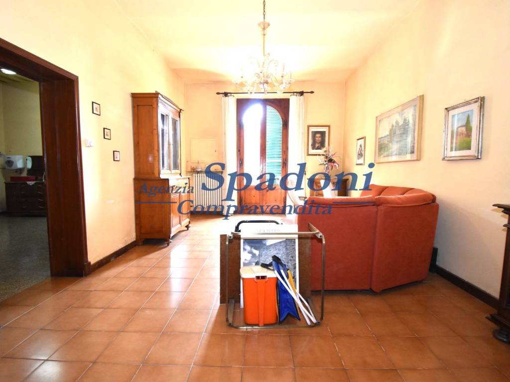 Casa indipendente a Monsummano terme in Via Cesare Battisti, 69 - Foto 2