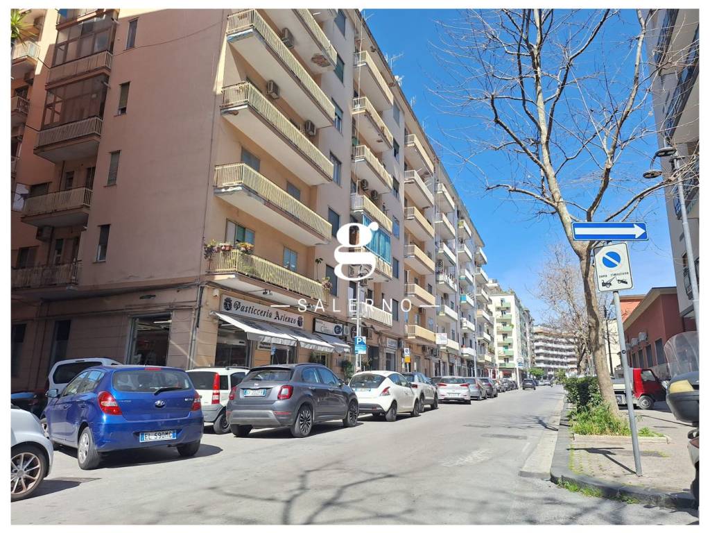 Appartamento a Salerno in Via Silvio Baratta - Foto 2