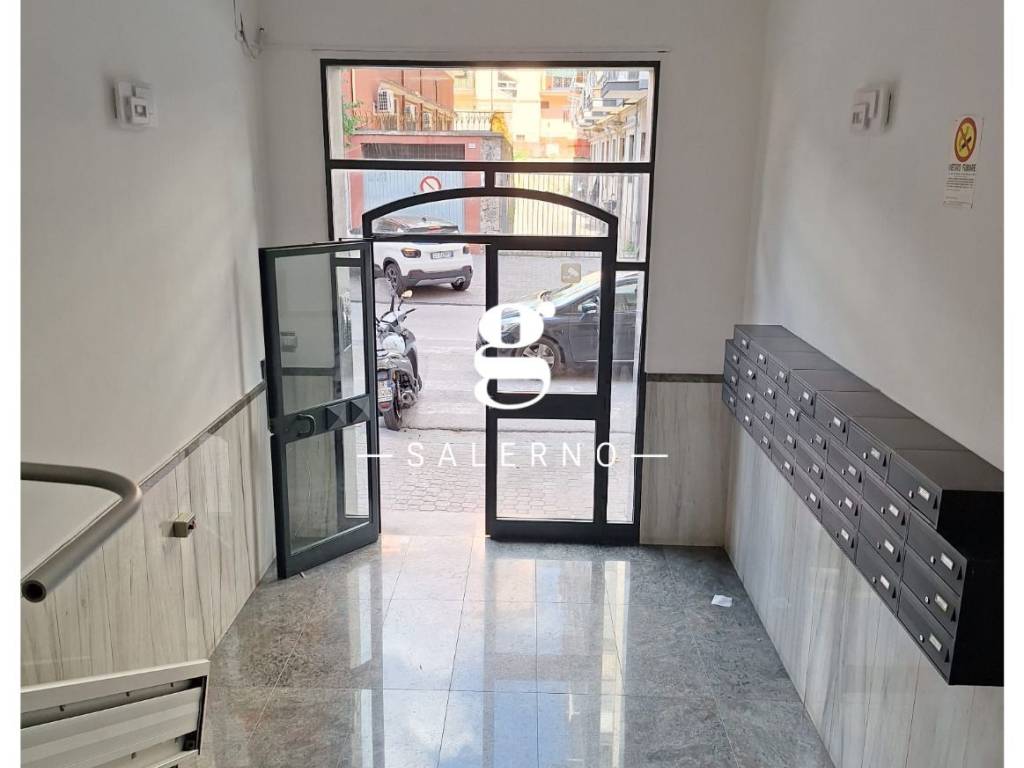 Appartamento a Salerno in Via Silvio Baratta - Foto 5
