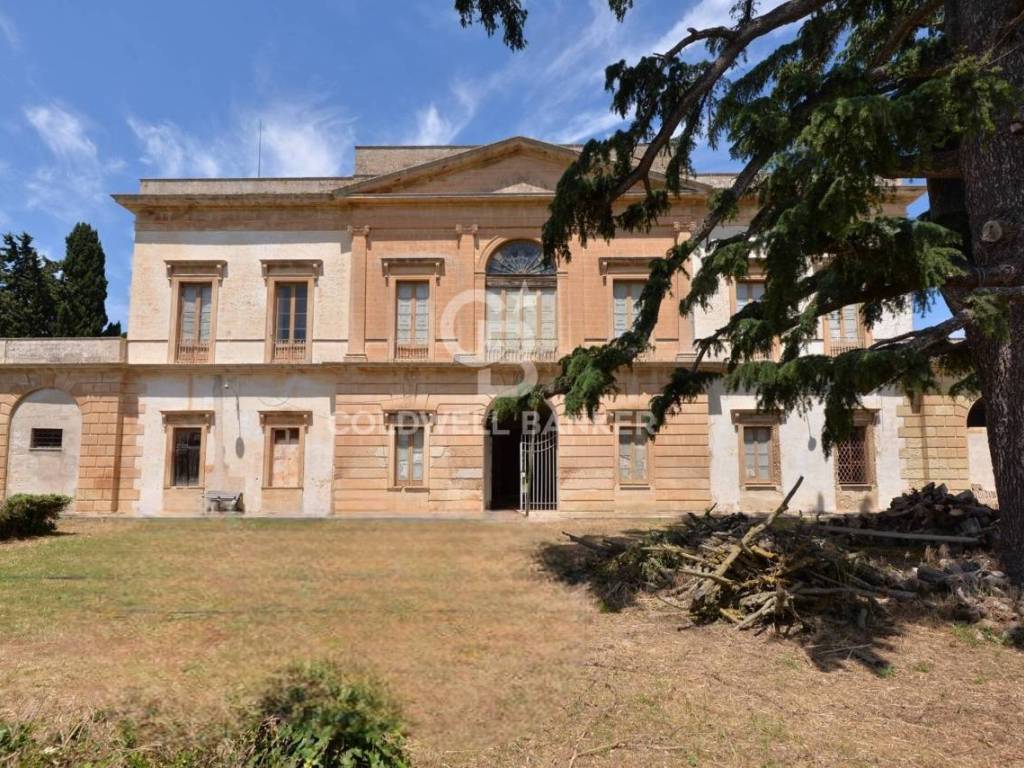 Villa a Lecce in Strada Provinciale 6 (Lecce-Copertino) - Foto 2
