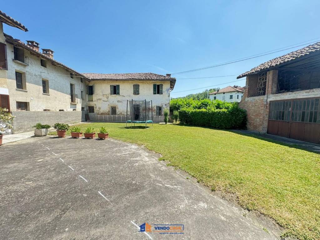 Villa a Costigliole d'asti in Via Giacomo Scotti, 6 - Foto 4