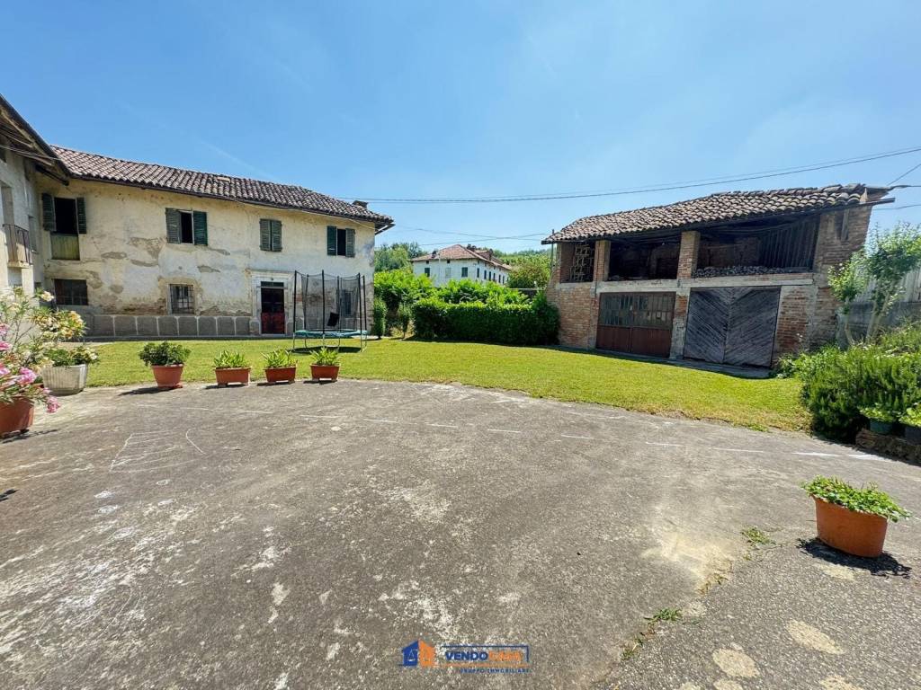 Villa a Costigliole d'asti in Via Giacomo Scotti, 6 - Foto 5