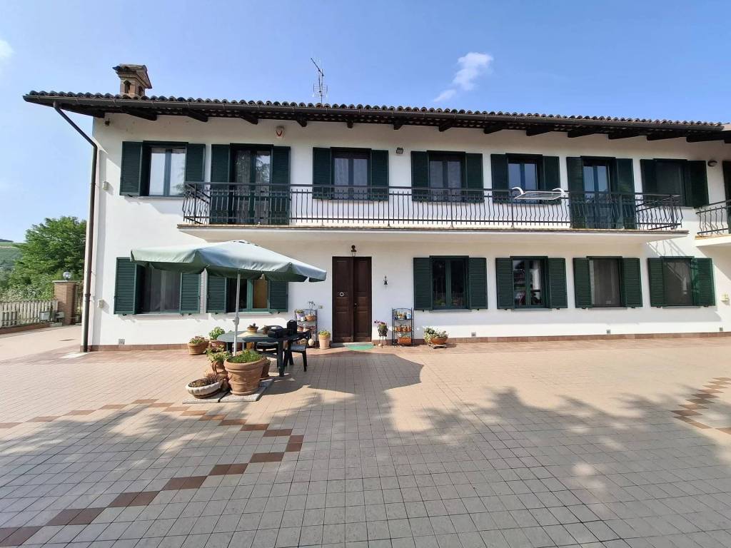 Villa a Castagnito in Strada Viazza Mortera - Foto 2