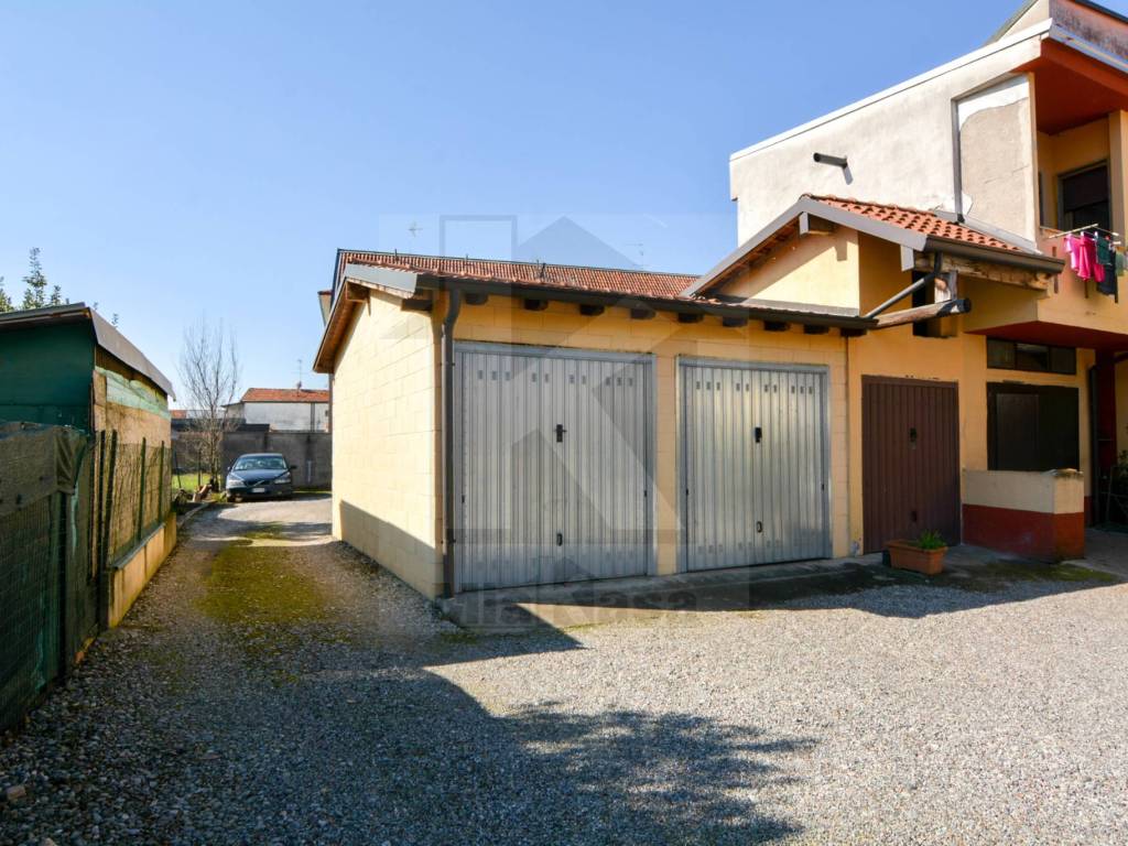 Appartamento a Uboldo in Via San Cosma, 31 - Foto 4