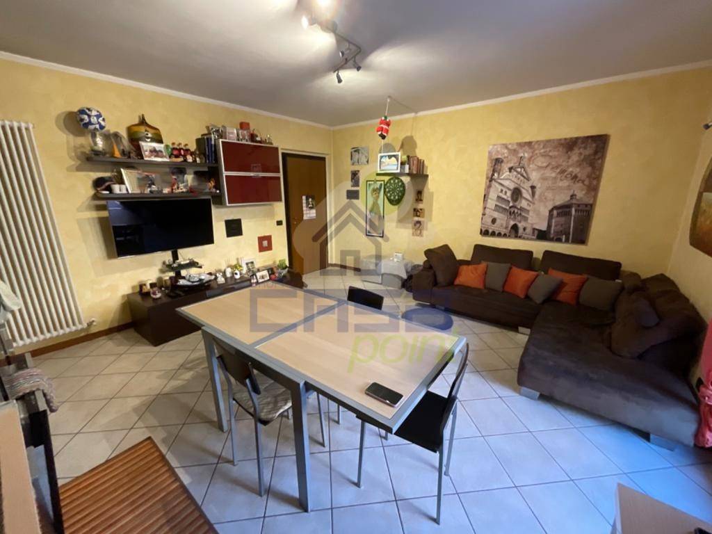 Appartamento a Castelverde in via Vittorio Veneto - Foto 4